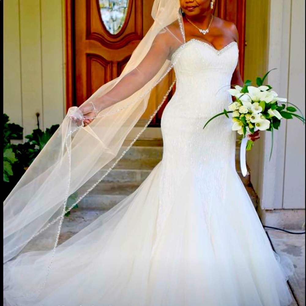 wedding gown